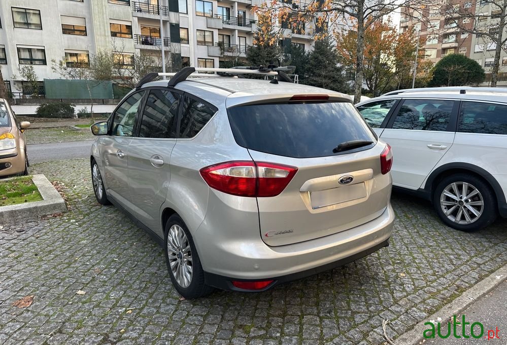 2010' Ford C-MAX photo #5