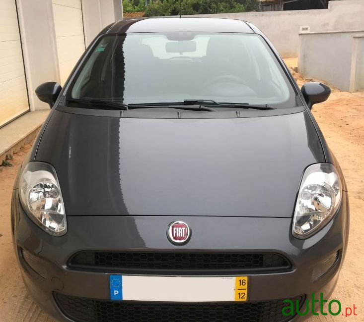 2016' Fiat Punto photo #1