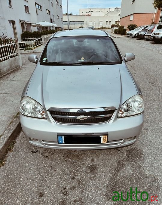 2006' Chevrolet Nubira photo #3