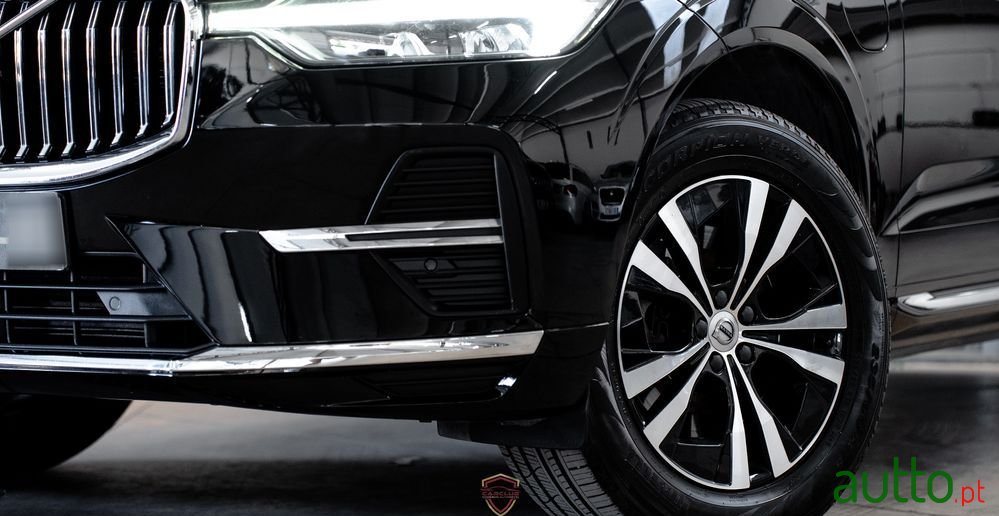 2021' Volvo Xc 60 photo #3