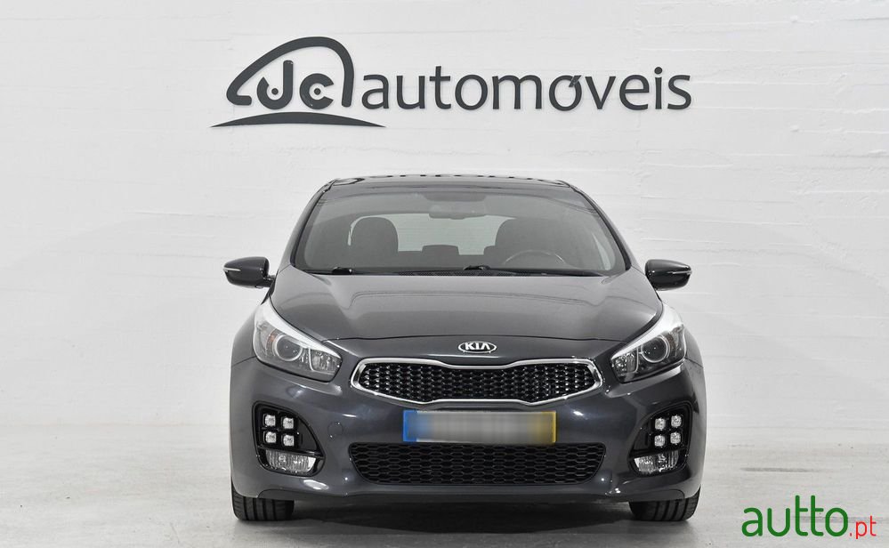 2018' Kia Ceed photo #5