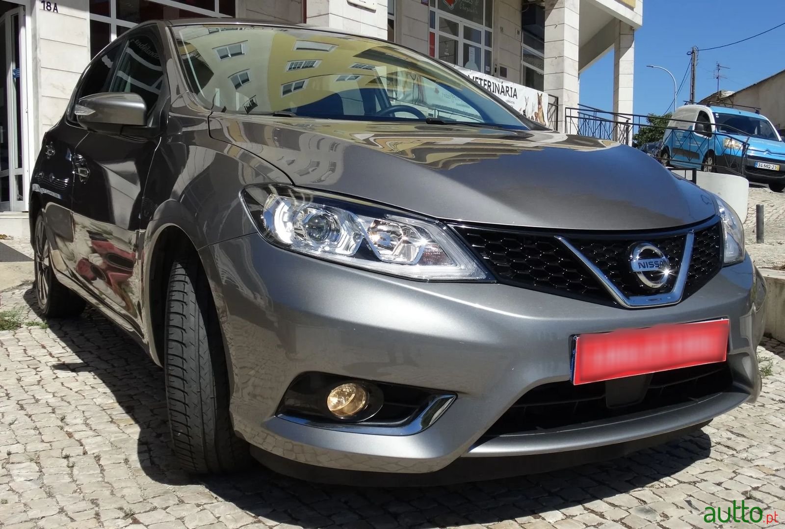 2015' Nissan Pulsar photo #2