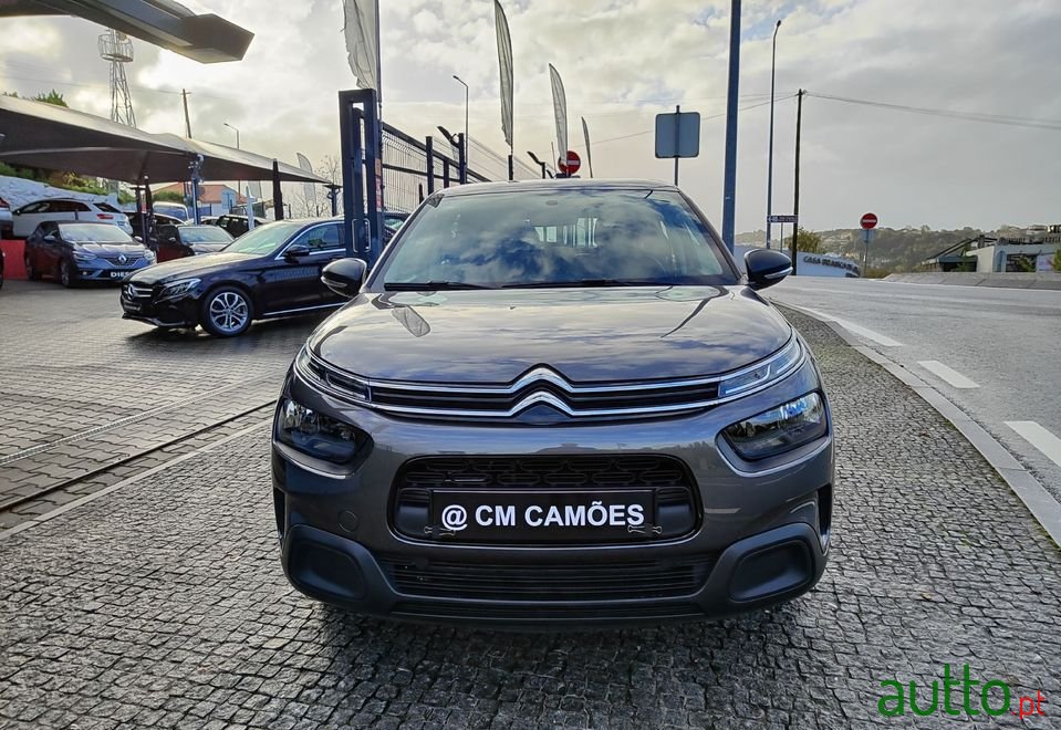 2018' Citroen C4 Cactus photo #3