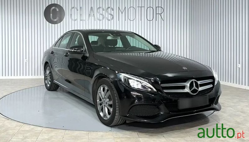 2017' Mercedes-Benz Classe C photo #3