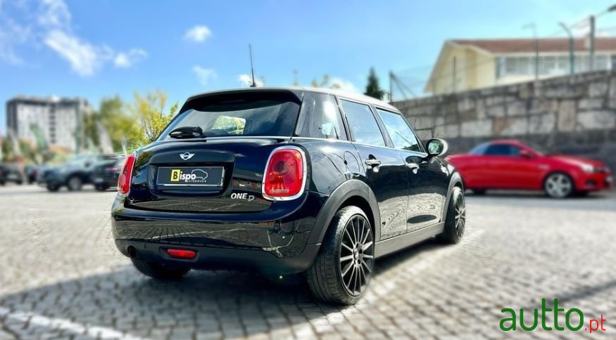 2017' MINI One photo #5