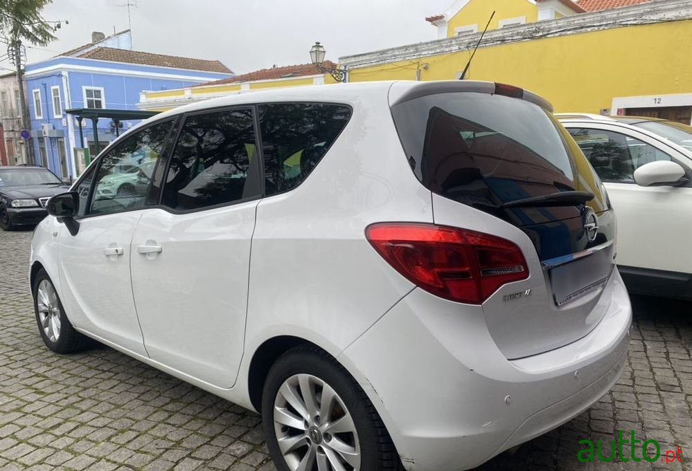 2014' Opel Meriva 1.4 T Flexfuel photo #3