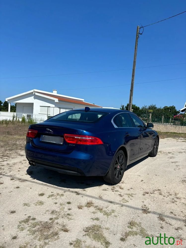 2016' Jaguar XE 2.0 D Prestige photo #4
