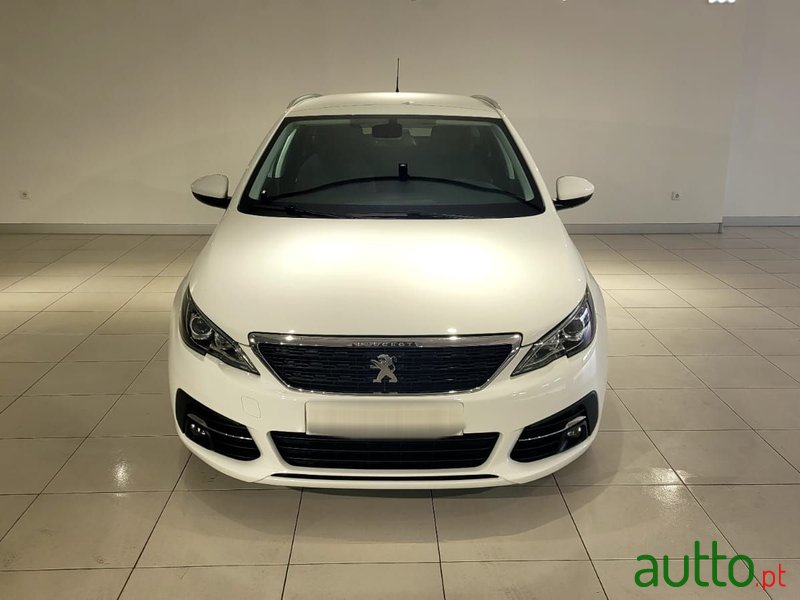 2019' Peugeot 308 Sw photo #2