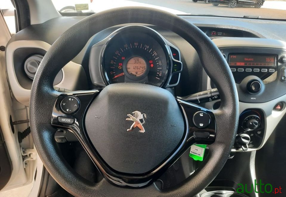 2017' Peugeot 108 photo #3