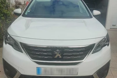 2017' Peugeot 5008