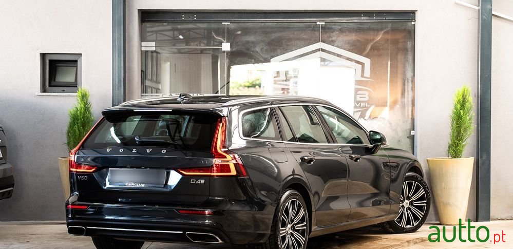 2018' Volvo V60 photo #5