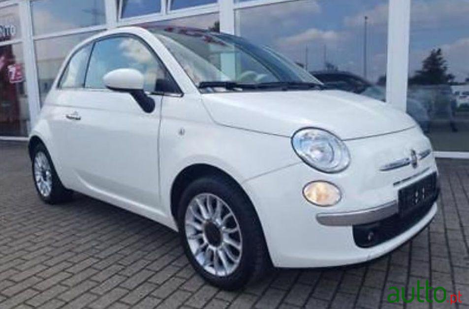 2010' Fiat 500C photo #3