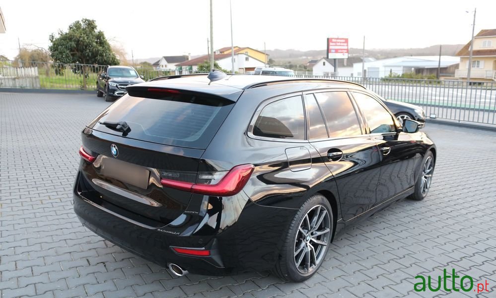 2021' BMW Série 3 D photo #3