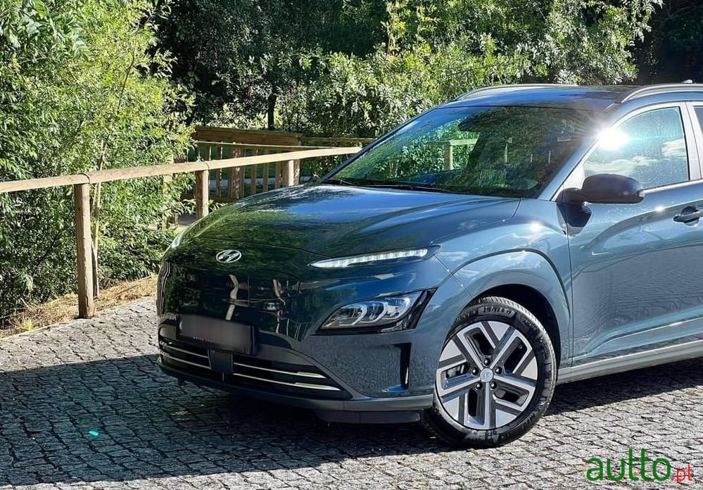 2021' Hyundai Kauai photo #2