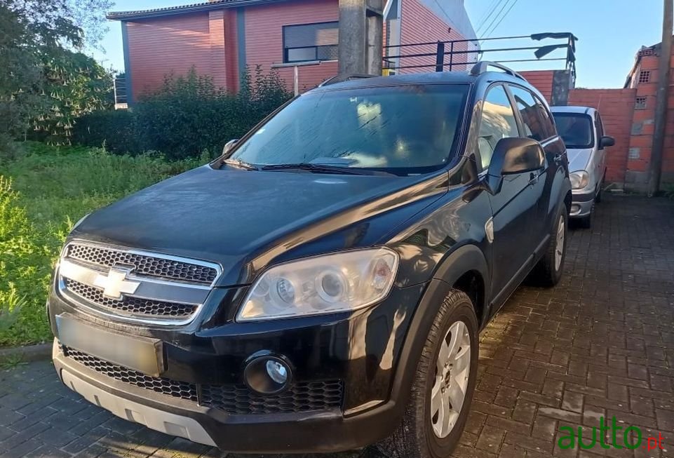 2010' Chevrolet Captiva photo #6