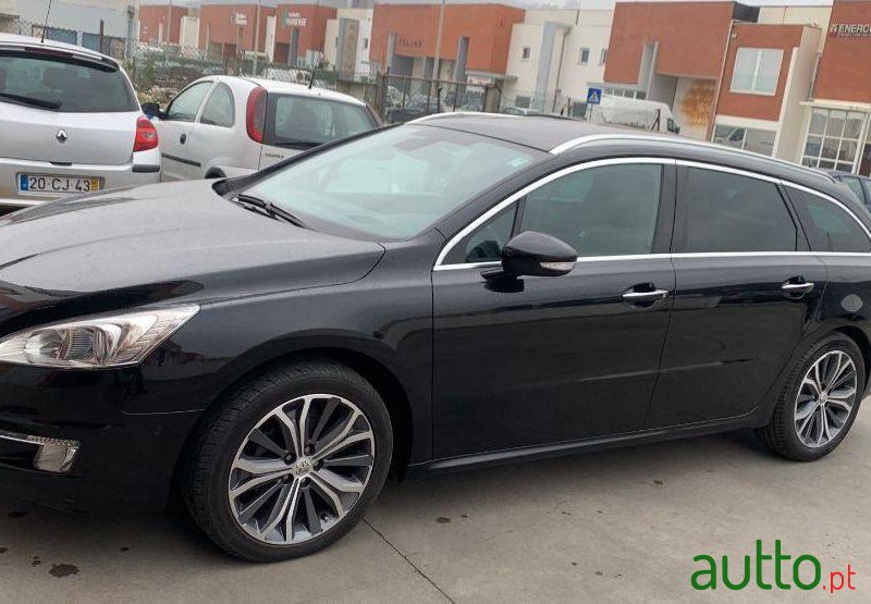 2012' Peugeot 508 Sw photo #2