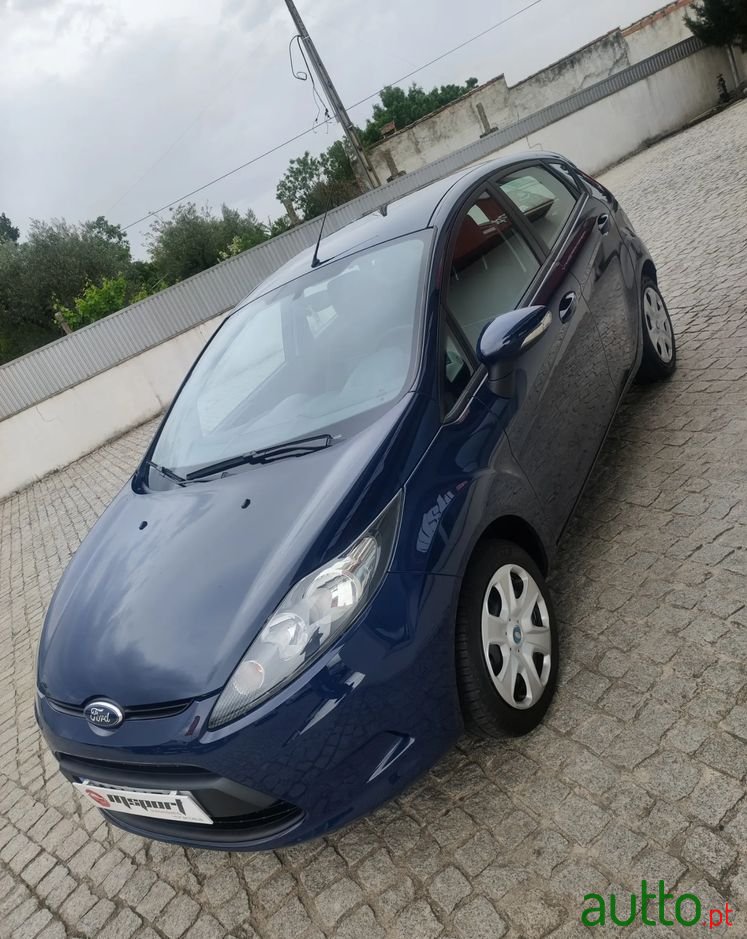 2011' Ford Fiesta 1.25 Trend photo #5