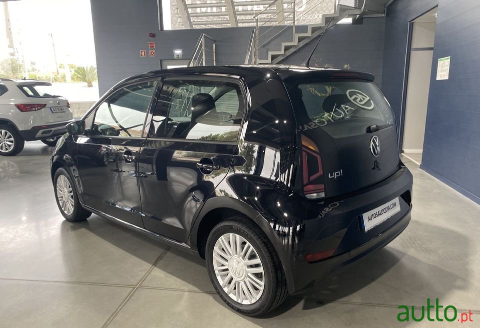 2020' Volkswagen Up photo #3