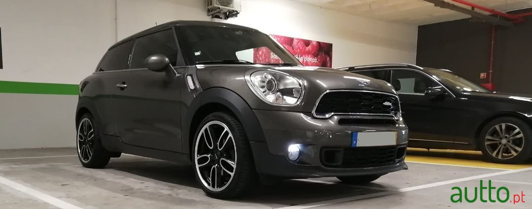 2013' MINI Paceman photo #4