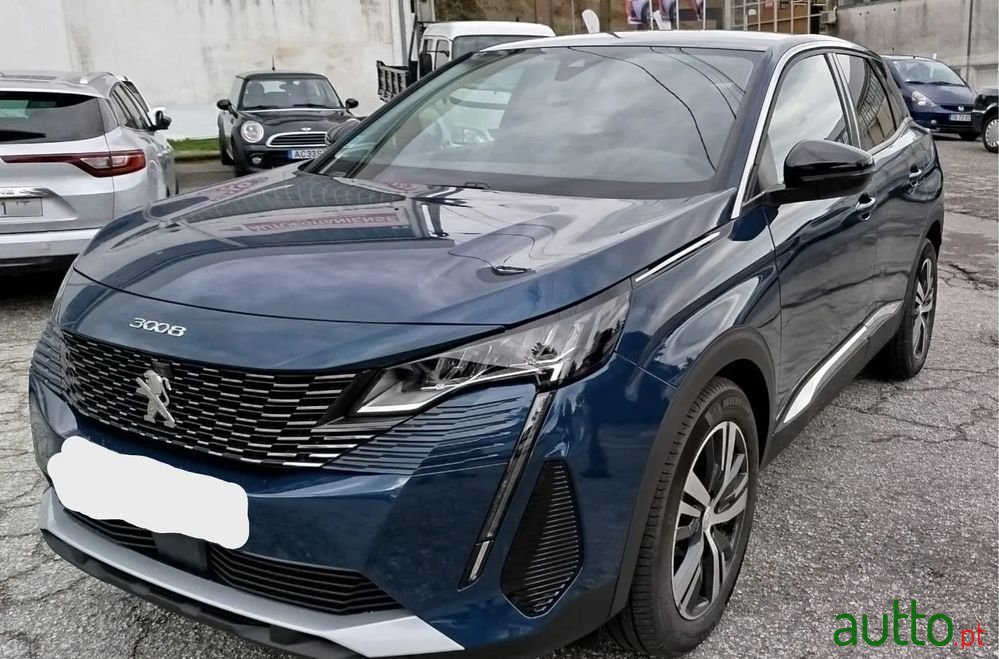 2022' Peugeot 3008 photo #1