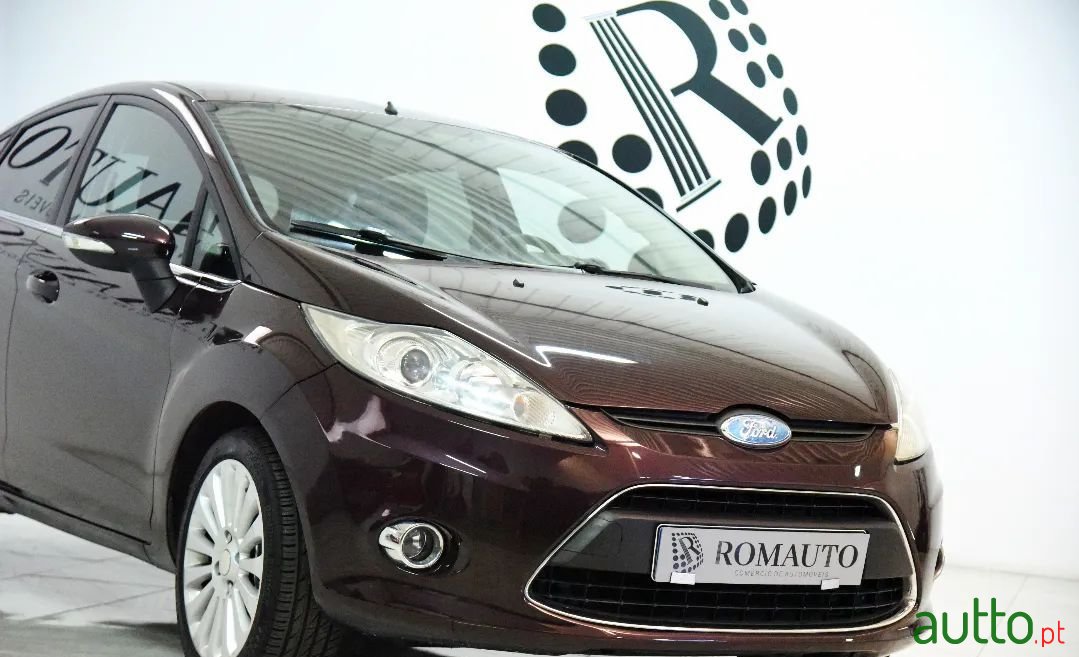 2008' Ford Fiesta photo #4