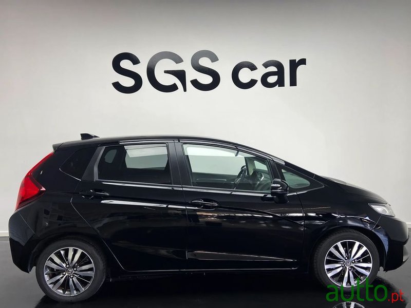2017' Honda Jazz photo #5