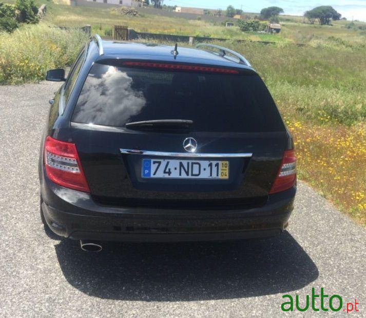 2010' Mercedes-Benz C-200 Advantgarde photo #1