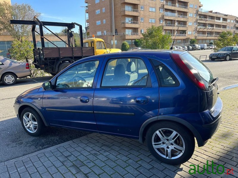 2004' Opel Corsa 1.3 Cdti Enjoy photo #4