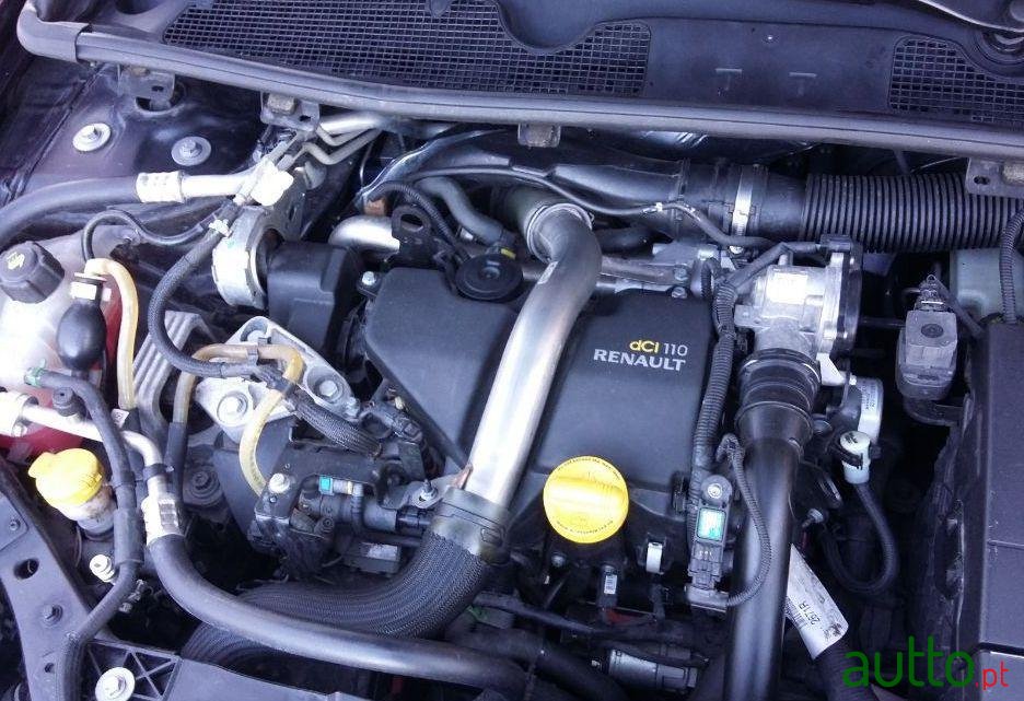 2011' Renault Megane Sport Tourer photo #1