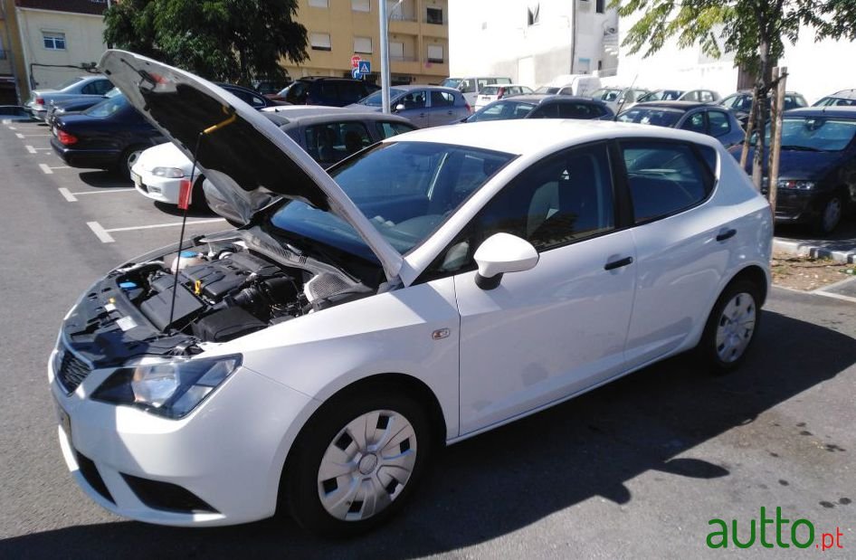 2016' SEAT Ibiza photo #3