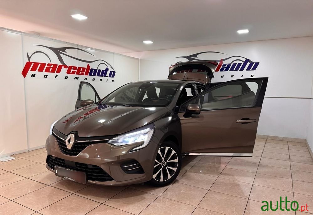 2020' Renault Clio 1.0 Tce Intens photo #6