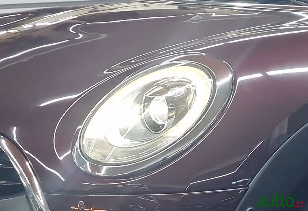 2018' MINI Clubman One D Auto photo #4