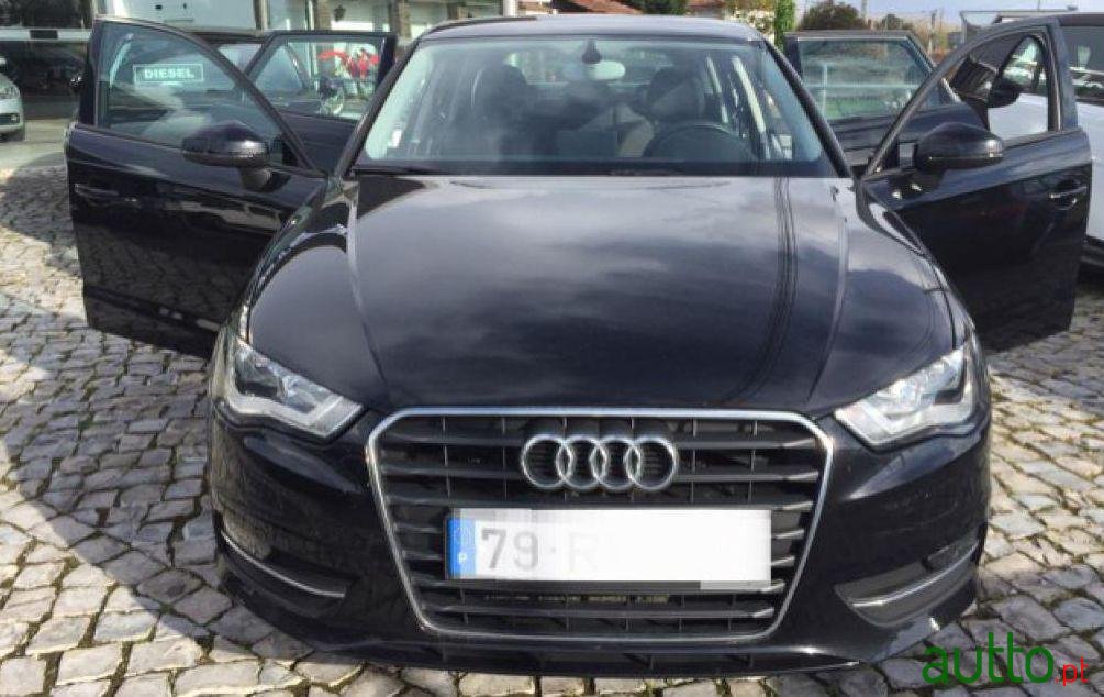 2013' Audi 1.6 TDi Sport photo #2