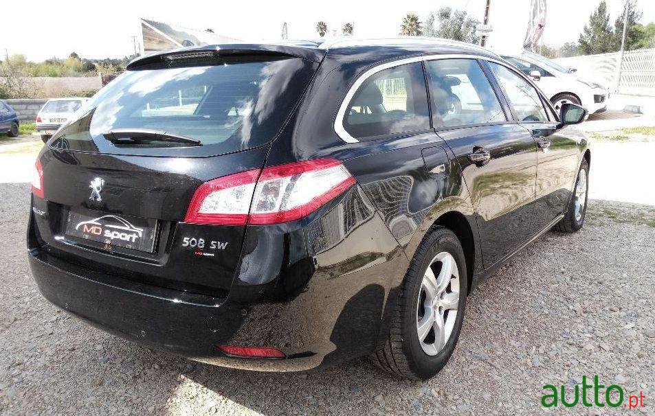 2013' Peugeot 508 Sw photo #1