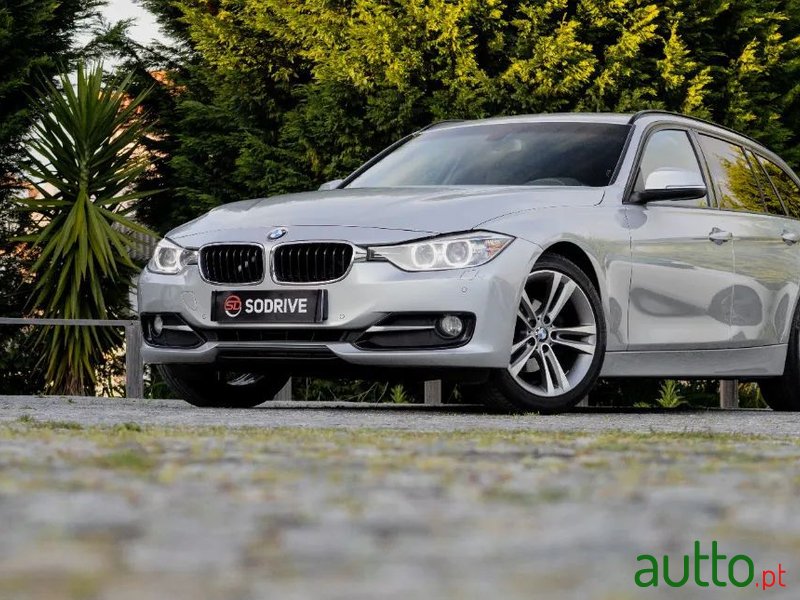 2013' BMW 320 photo #2