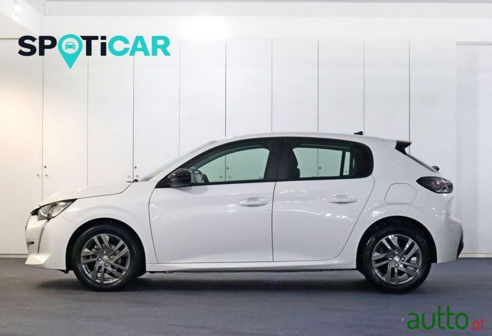 2022' Peugeot 208 photo #4