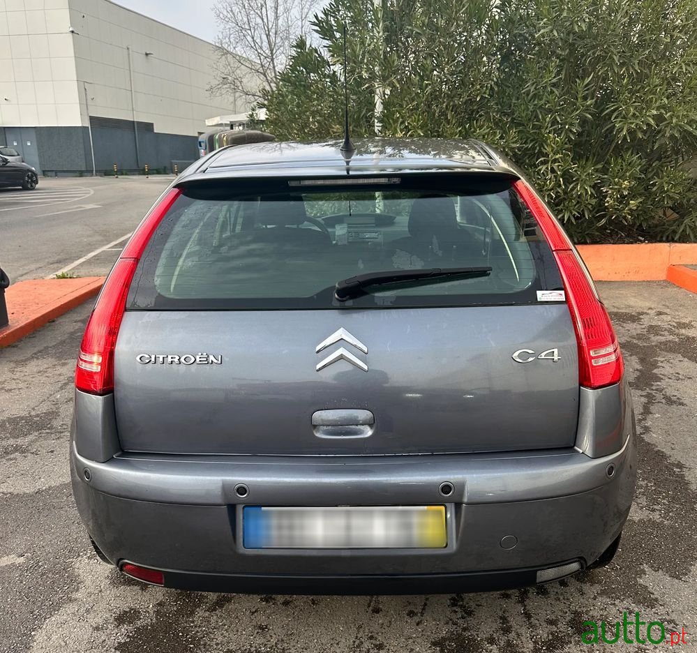 2009' Citroen C4 photo #4