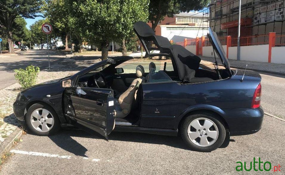 2002' Opel Astra G 1.6 16V photo #2