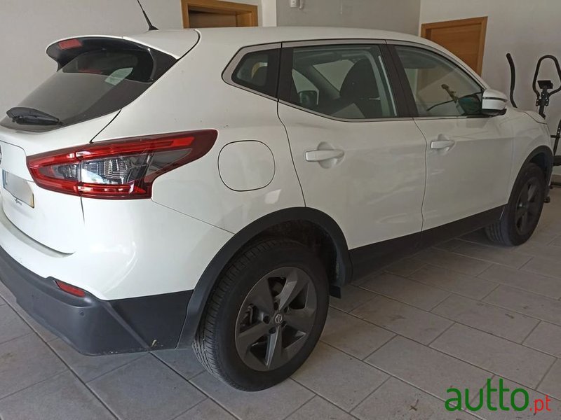 2020' Nissan Qashqai photo #2