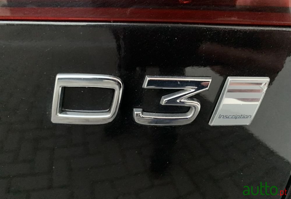 2019' Volvo V60 photo #6