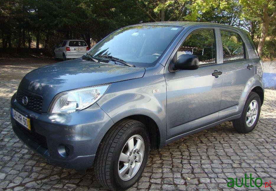 2009' Daihatsu Terios 1.3 Dvvt Cl Ac photo #2