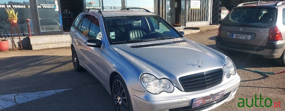 2007' Mercedes-Benz C-200 photo #3