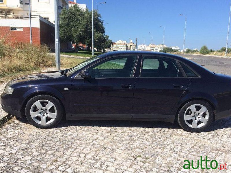 2001' Audi A4 photo #1