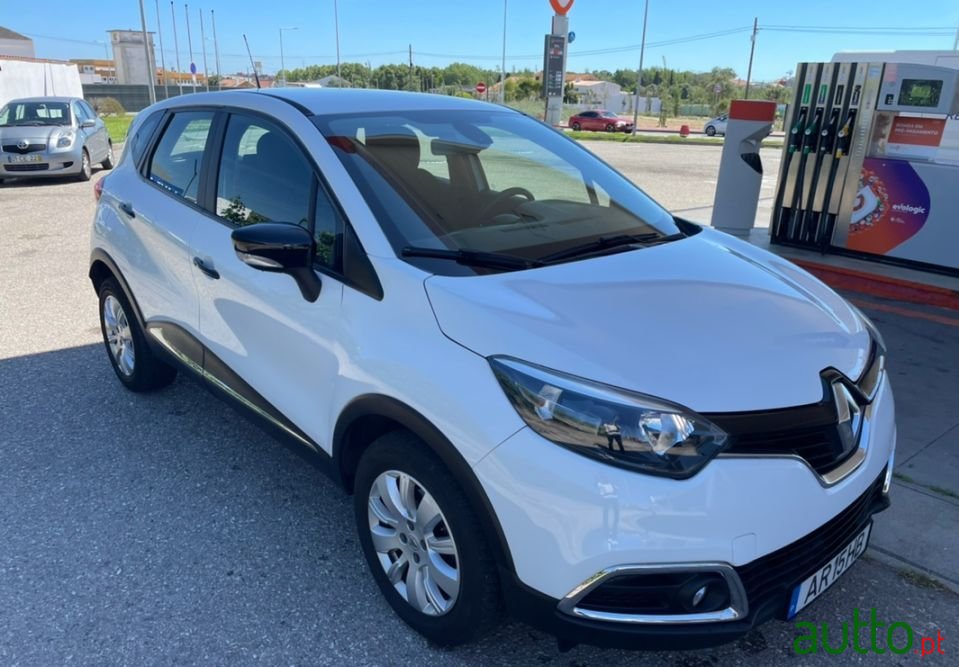 2016' Renault Captur photo #4