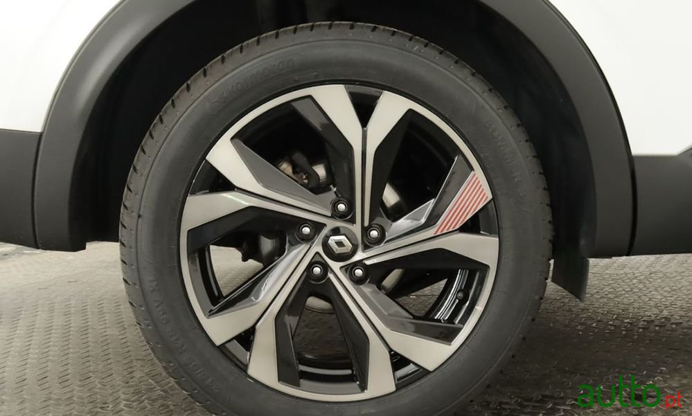 2023' Renault Arkana photo #5