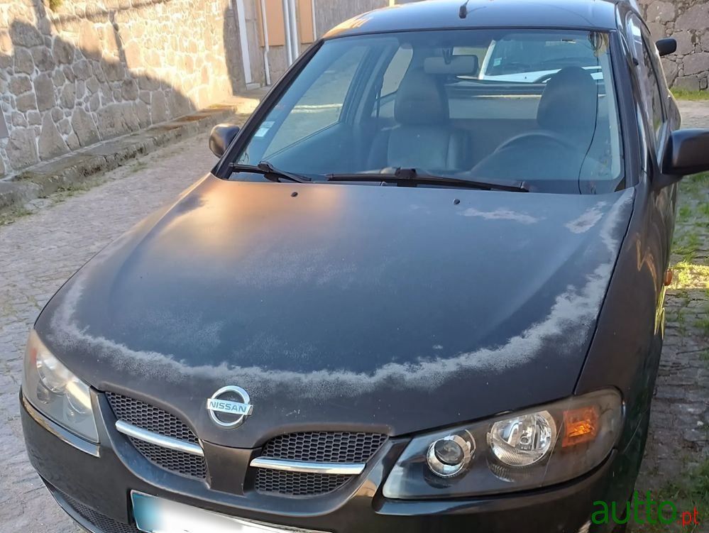 2003' Nissan Almera photo #2