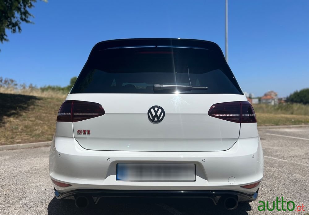 2016' Volkswagen Golf Gti photo #5