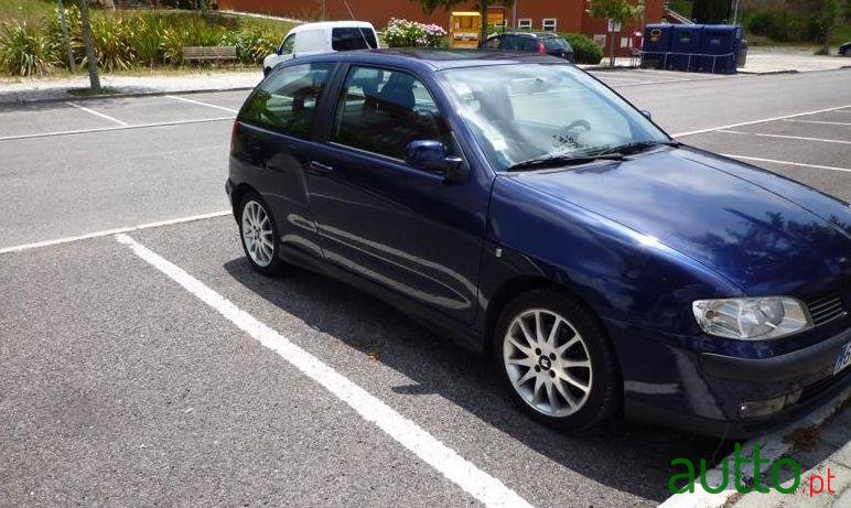 2001' SEAT Ibiza 6K2 photo #4