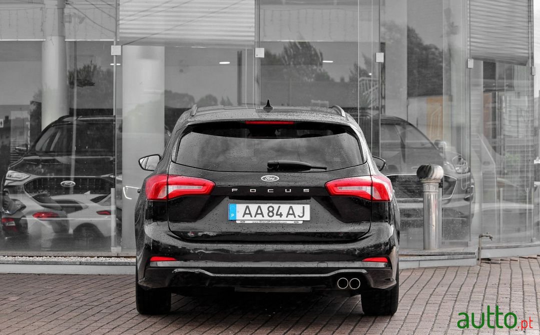 2020' Ford Focus Sw photo #3