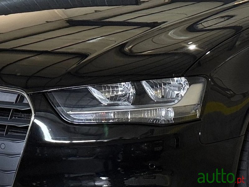 2015' Audi A4 Avant photo #4